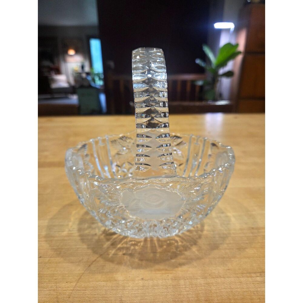 Vintage Anna Hutte German Lead Crystal Frosted Rose Basket Candy Dish 7"